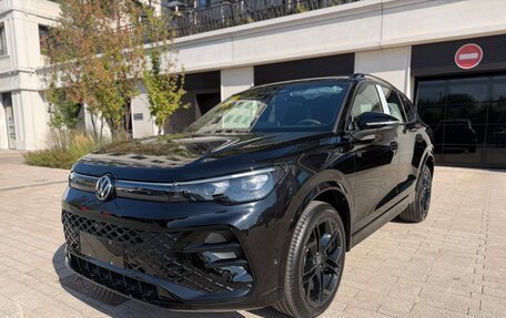 Volkswagen Tiguan, 2026 год, 4 800 000 рублей, 1 фотография