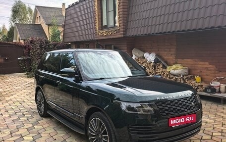 Land Rover Range Rover IV рестайлинг, 2020 год, 8 950 000 рублей, 3 фотография