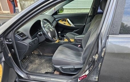 Toyota Camry, 2007 год, 670 000 рублей, 8 фотография
