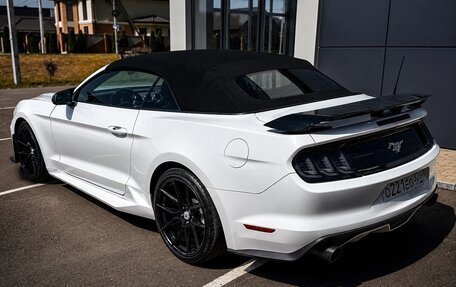 Ford Mustang VI рестайлинг, 2021 год, 3 700 000 рублей, 4 фотография