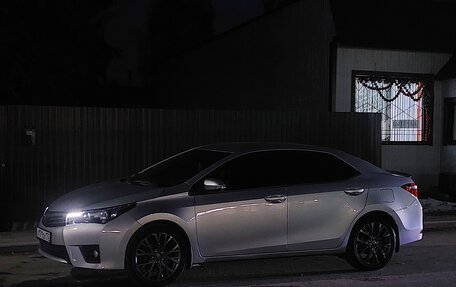 Toyota Corolla, 2013 год, 1 450 000 рублей, 6 фотография