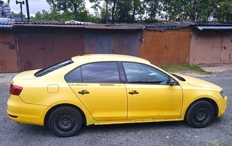 Volkswagen Jetta VI, 2013 год, 570 000 рублей, 10 фотография