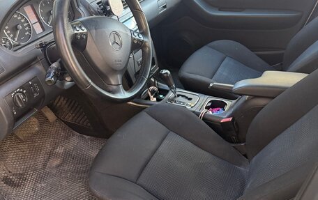 Mercedes-Benz A-Класс, 2011 год, 500 000 рублей, 12 фотография