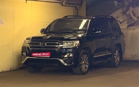 Toyota Land Cruiser 200, 2016 год, 5 900 000 рублей, 6 фотография