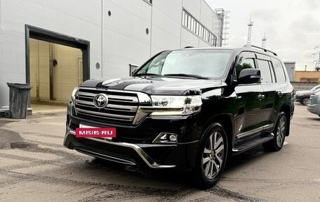 Toyota Land Cruiser 200, 2016 год, 5 900 000 рублей, 20 фотография