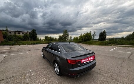 Audi A4, 2018 год, 3 000 000 рублей, 6 фотография
