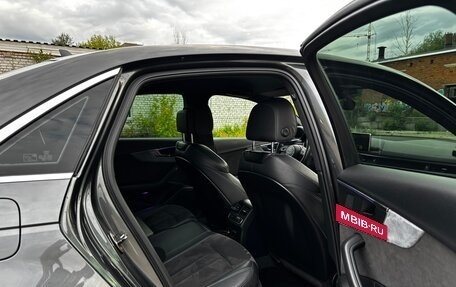 Audi A4, 2018 год, 3 000 000 рублей, 14 фотография