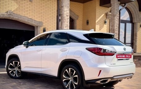 Lexus RX IV рестайлинг, 2018 год, 3 498 000 рублей, 5 фотография