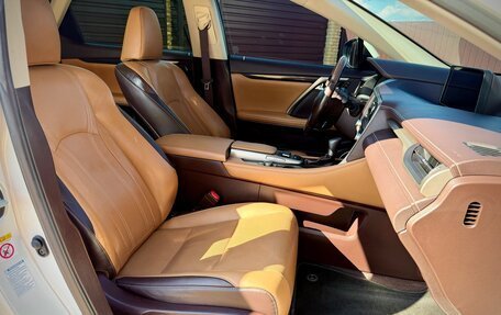 Lexus RX IV рестайлинг, 2018 год, 3 498 000 рублей, 14 фотография