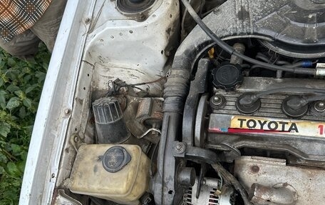 Toyota Sprinter VI (E90), 1990 год, 100 000 рублей, 14 фотография