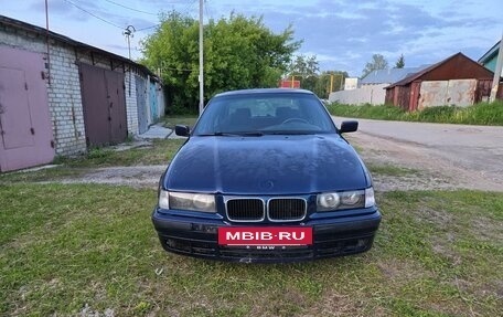 BMW 3 серия, 1993 год, 299 000 рублей, 2 фотография