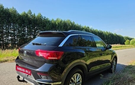 Volkswagen T-Roc I, 2021 год, 2 150 000 рублей, 3 фотография