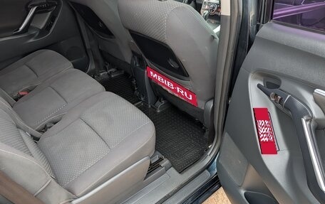 Toyota Verso I, 2013 год, 1 250 000 рублей, 8 фотография