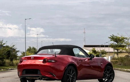 Mazda Roadster IV (ND), 2016 год, 1 400 000 рублей, 3 фотография