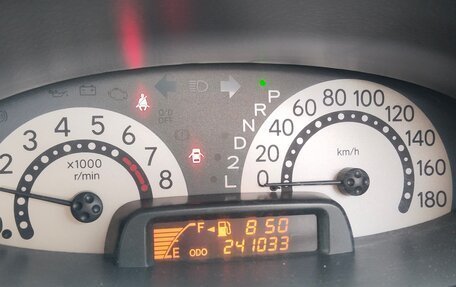 Toyota FunCargo, 2000 год, 495 000 рублей, 16 фотография