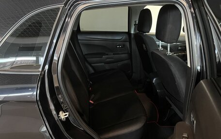 Mitsubishi ASX I рестайлинг, 2013 год, 1 387 000 рублей, 17 фотография