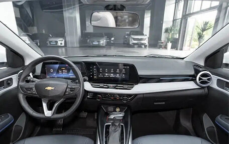 Chevrolet Monza, 2023 год, 1 090 000 рублей, 13 фотография