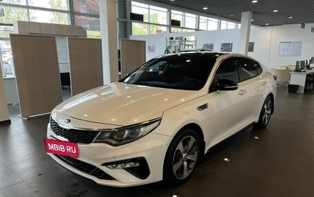 KIA Optima IV, 2018 год, 2 230 000 рублей, 7 фотография