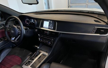 KIA Optima IV, 2018 год, 2 230 000 рублей, 12 фотография