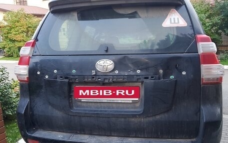 Toyota Land Cruiser Prado 150 рестайлинг 2, 2013 год, 2 999 999 рублей, 2 фотография