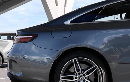 Mercedes-Benz E-Класс, 2017 год, 3 598 000 рублей, 4 фотография