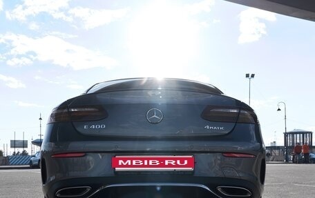 Mercedes-Benz E-Класс, 2017 год, 3 598 000 рублей, 5 фотография