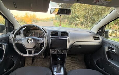 Volkswagen Polo VI (EU Market), 2016 год, 930 000 рублей, 10 фотография