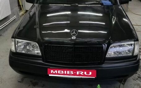 Mercedes-Benz C-Класс, 1993 год, 150 000 рублей, 2 фотография
