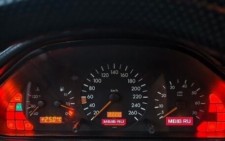 Mercedes-Benz C-Класс, 1993 год, 150 000 рублей, 10 фотография