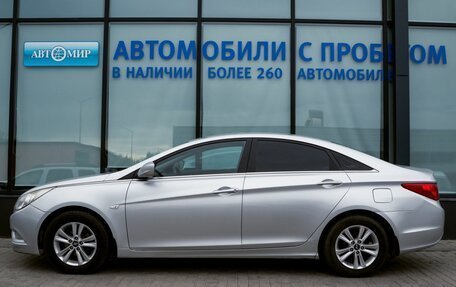 Hyundai Sonata VI, 2011 год, 999 000 рублей, 2 фотография