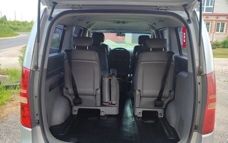 Hyundai Grand Starex Grand Starex I рестайлинг 2, 2010 год, 1 300 000 рублей, 27 фотография