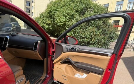 Porsche Cayenne III, 2016 год, 3 457 300 рублей, 11 фотография