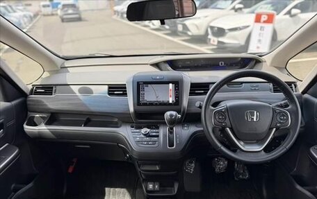 Honda Freed II, 2022 год, 1 389 666 рублей, 9 фотография