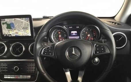 Mercedes-Benz CLA, 2018 год, 1 475 666 рублей, 8 фотография