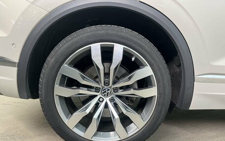 Volkswagen Touareg III, 2022 год, 6 650 000 рублей, 7 фотография