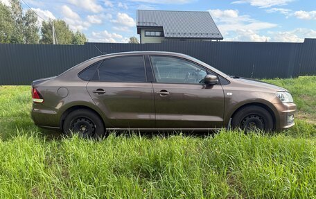 Volkswagen Polo VI (EU Market), 2017 год, 1 000 000 рублей, 3 фотография