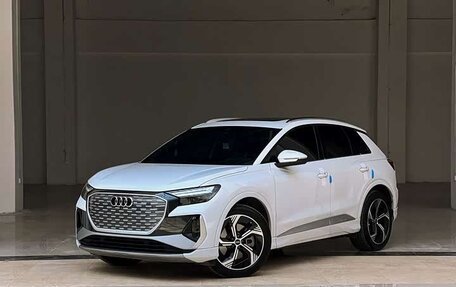 Audi Q4 e-tron, 2024 год, 3 930 000 рублей, 1 фотография