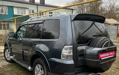 Mitsubishi Pajero IV, 2007 год, 900 000 рублей, 5 фотография