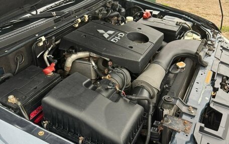 Mitsubishi Pajero IV, 2007 год, 900 000 рублей, 20 фотография