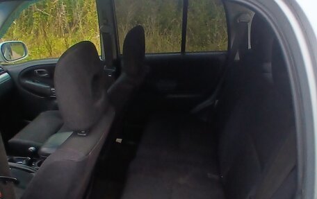 Suzuki Grand Vitara, 2004 год, 680 000 рублей, 2 фотография