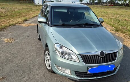 Skoda Fabia II, 2011 год, 500 000 рублей, 3 фотография