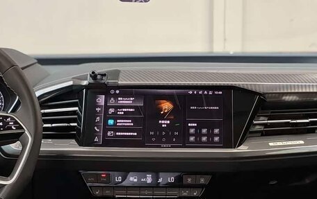 Audi Q4 e-tron, 2024 год, 3 930 000 рублей, 11 фотография