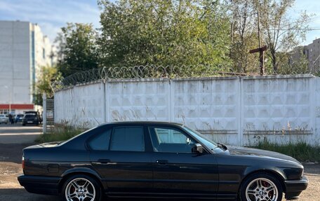 BMW 5 серия, 1989 год, 790 000 рублей, 3 фотография