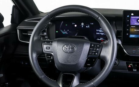 Toyota Camry, 2026 год, 4 170 000 рублей, 13 фотография
