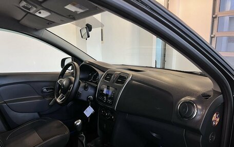 Renault Logan II, 2022 год, 1 238 000 рублей, 12 фотография