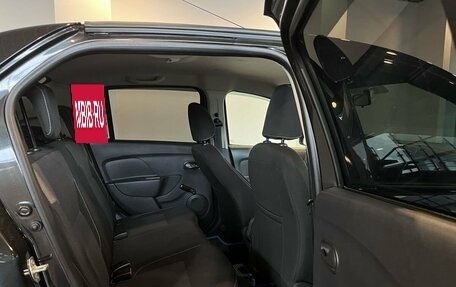 Renault Logan II, 2022 год, 1 238 000 рублей, 24 фотография
