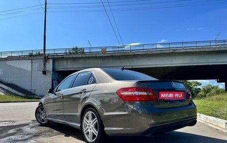 Mercedes-Benz E-Класс, 2012 год, 1 650 000 рублей, 4 фотография
