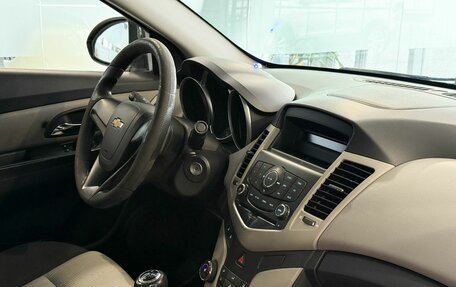 Chevrolet Cruze II, 2012 год, 637 000 рублей, 7 фотография