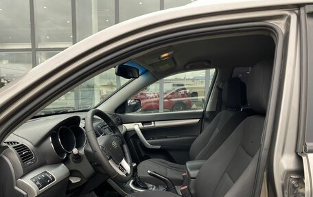KIA Sorento II рестайлинг, 2011 год, 949 000 рублей, 19 фотография