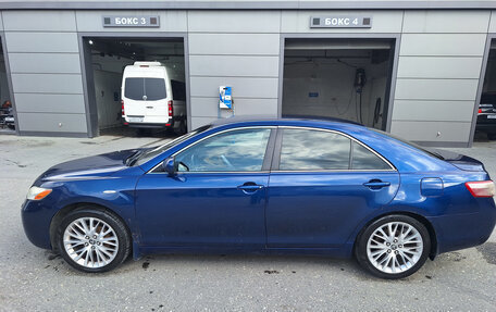 Toyota Camry, 2007 год, 690 000 рублей, 1 фотография